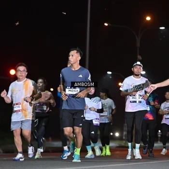 Runner Photo 7624792
