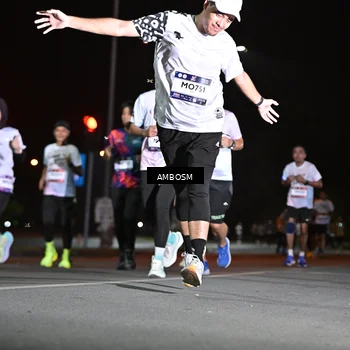 Runner Photo 7624793