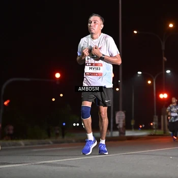Runner Photo 7624811