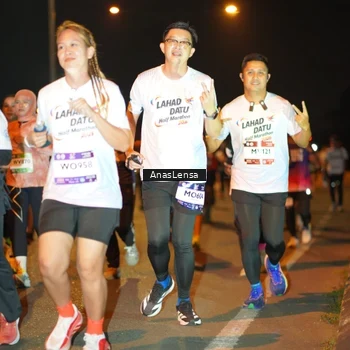Runner Photo 7624822