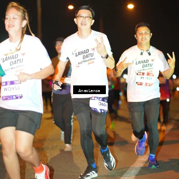 Runner Photo 7624832