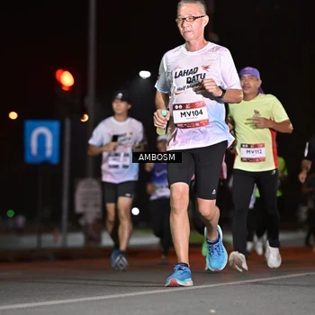 Runner Photo 7624857