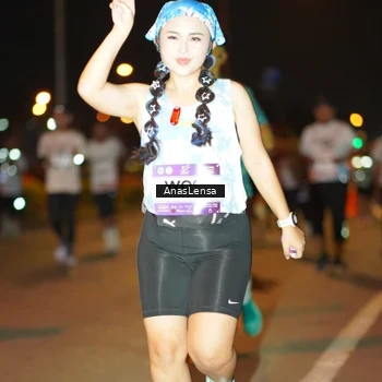 Runner Photo 7624871