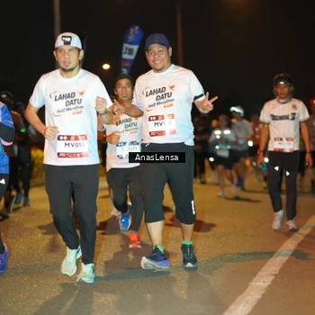 Runner Photo 7624879
