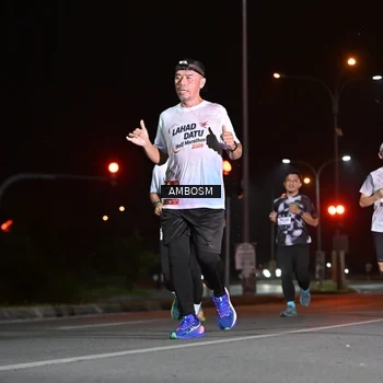 Runner Photo 7624883