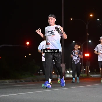 Runner Photo 7624885