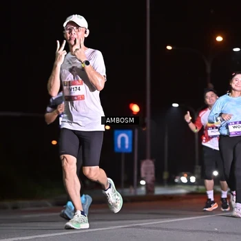 Runner Photo 7624905