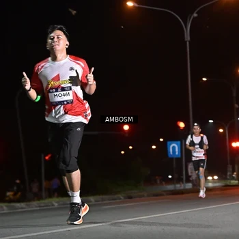 Runner Photo 7624908