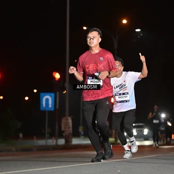 Runner Photo 7624912