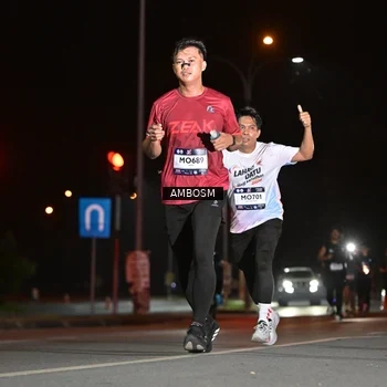 Runner Photo 7624922