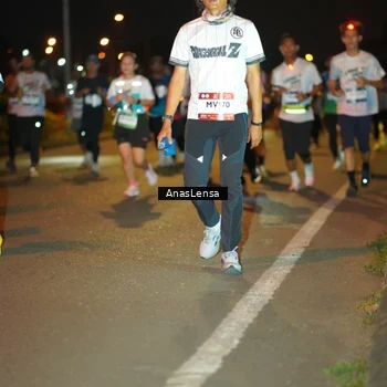 Runner Photo 7624925
