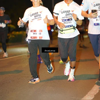 Runner Photo 7624929