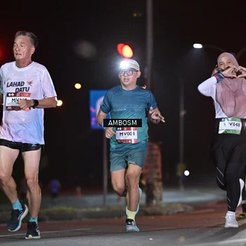 Runner Photo 7624936