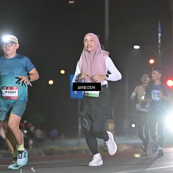 Runner Photo 7624937