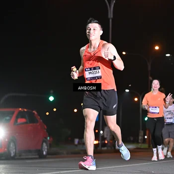 Runner Photo 7624973
