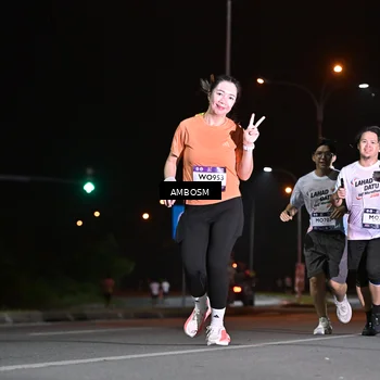 Runner Photo 7624979