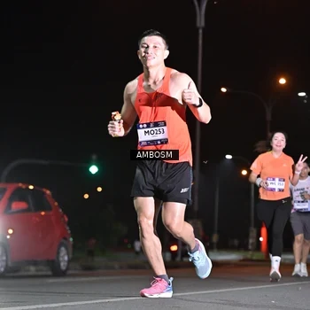 Runner Photo 7624980
