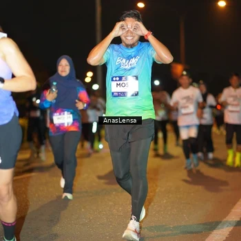 Runner Photo 7624984