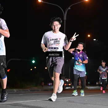 Runner Photo 7624988
