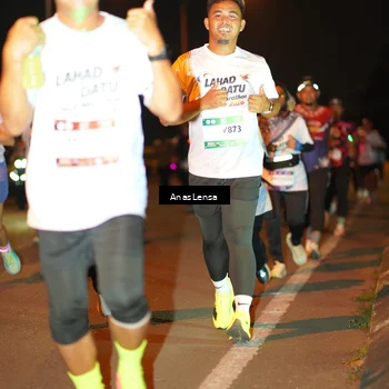 Runner Photo 7624991
