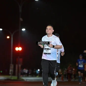 Runner Photo 7625010