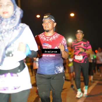 Runner Photo 7625016