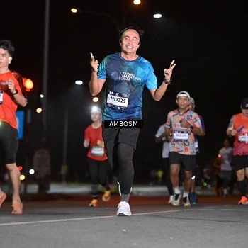 Runner Photo 7625030
