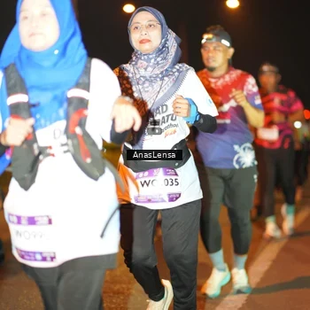 Runner Photo 7625078