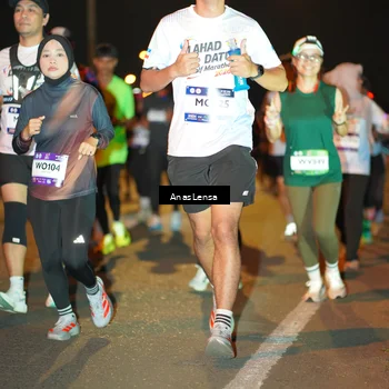 Runner Photo 7625086