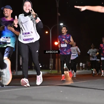 Runner Photo 7625093