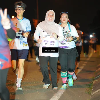 Runner Photo 7625096