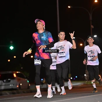Runner Photo 7625101