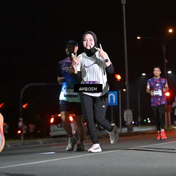 Runner Photo 7625102