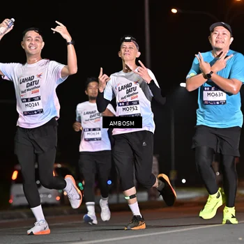 Runner Photo 7625116