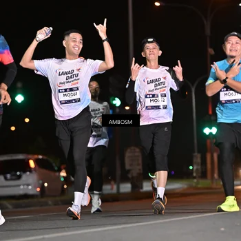 Runner Photo 7625121