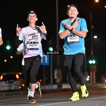 Runner Photo 7625122