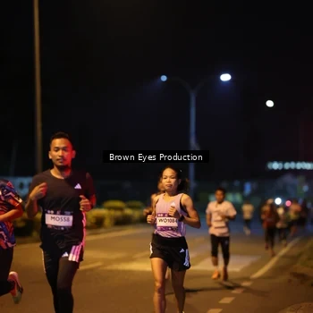 Runner Photo 7625146