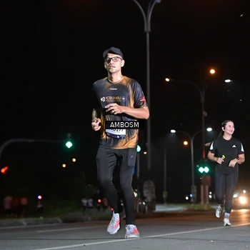 Runner Photo 7625151