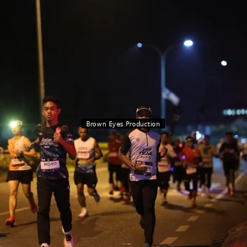 Runner Photo 7625163