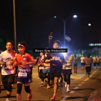 Runner Photo 7625164