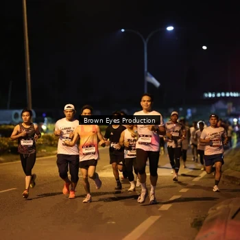 Runner Photo 7625167