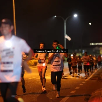 Runner Photo 7625168