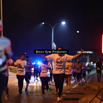 Runner Photo 7625183