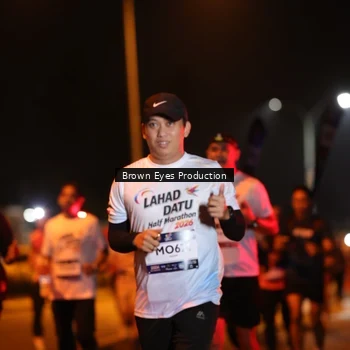 Runner Photo 7625202