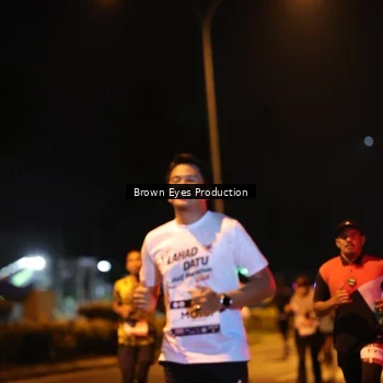 Runner Photo 7625207