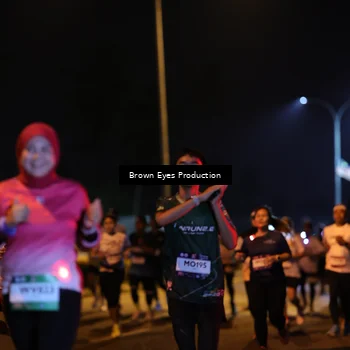 Runner Photo 7625215