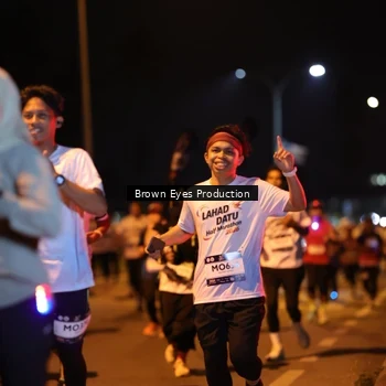 Runner Photo 7625218