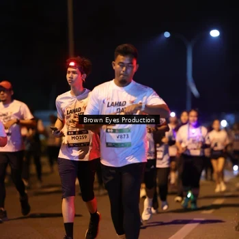 Runner Photo 7625224