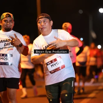 Runner Photo 7625255