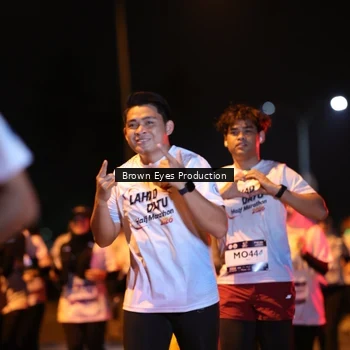 Runner Photo 7625257